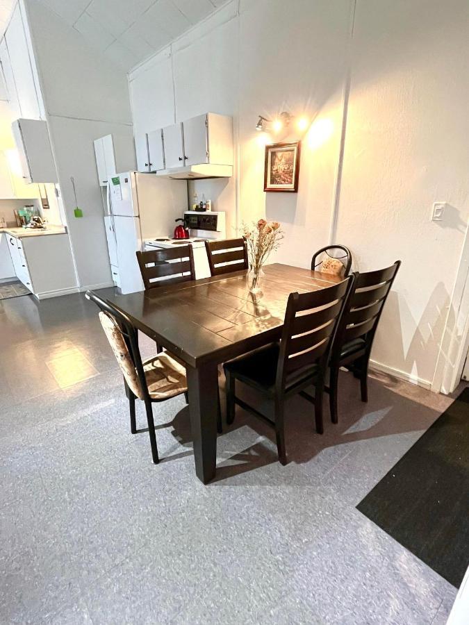 Les Appartements Du Vieil Edifice Metabetchouan Kültér fotó