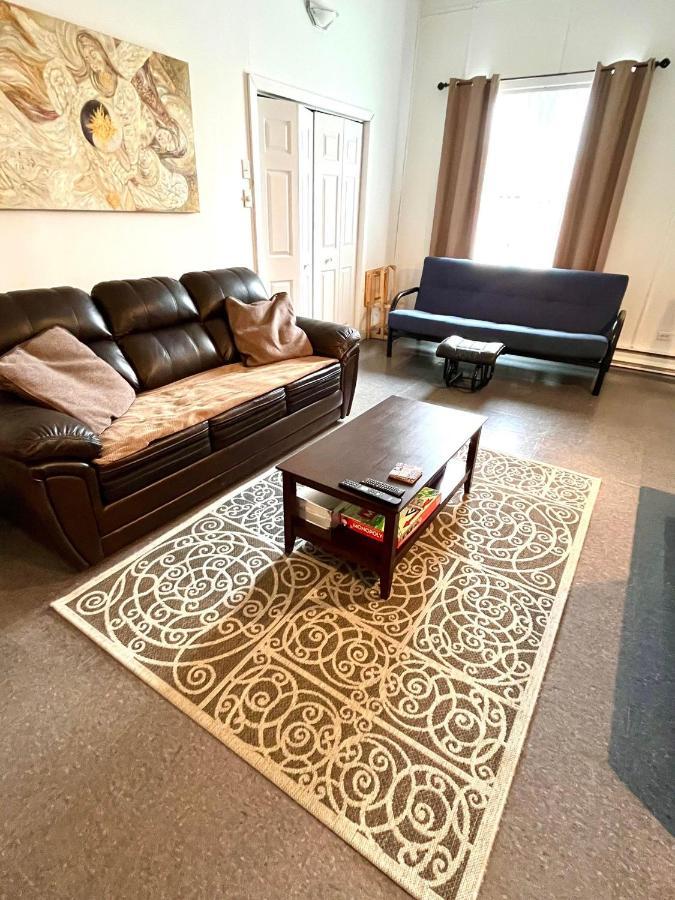 Les Appartements Du Vieil Edifice Metabetchouan Kültér fotó
